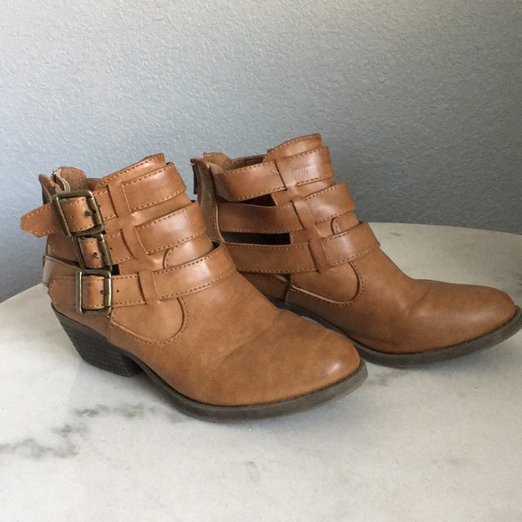 Western Boots - Picture 1 of 7